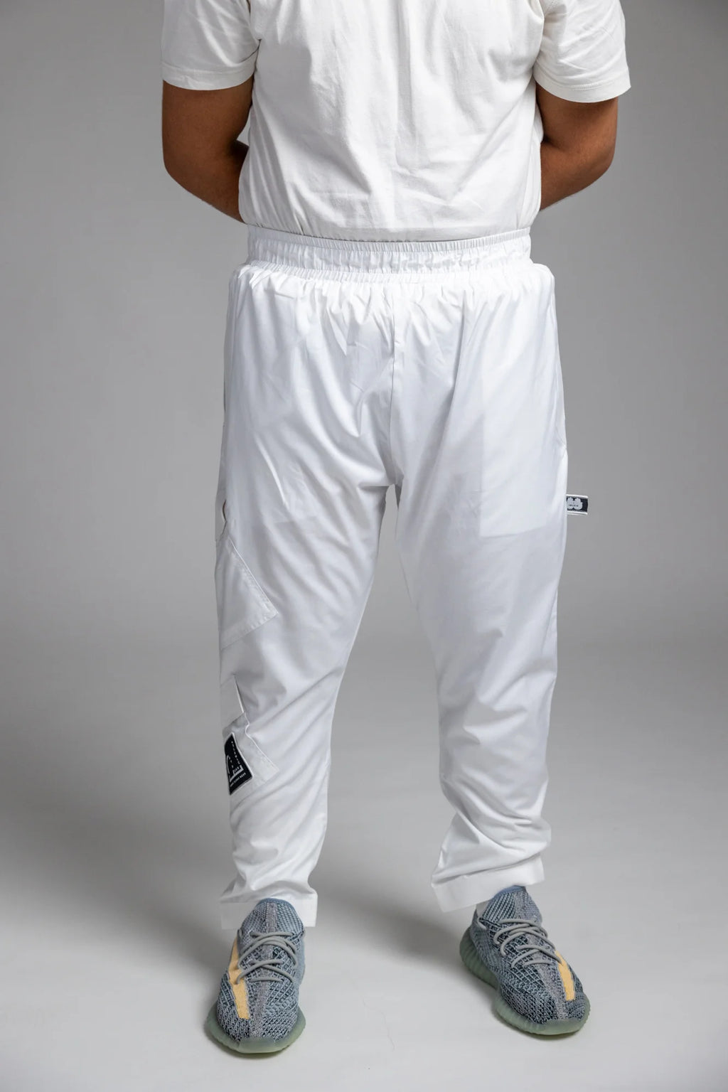 URBAN WHITE TROUSERS