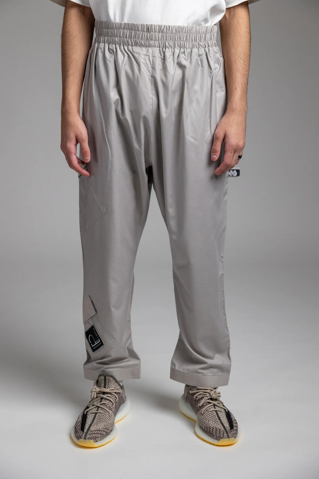 LIGHT GREY TROUSERS