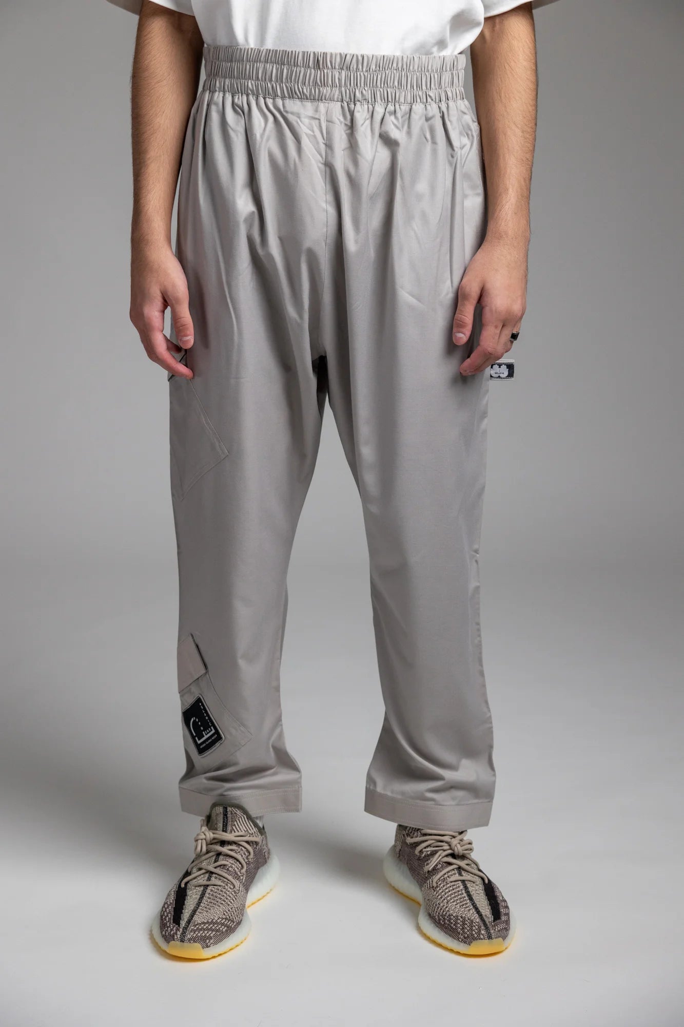 LIGHT GREY TROUSERS